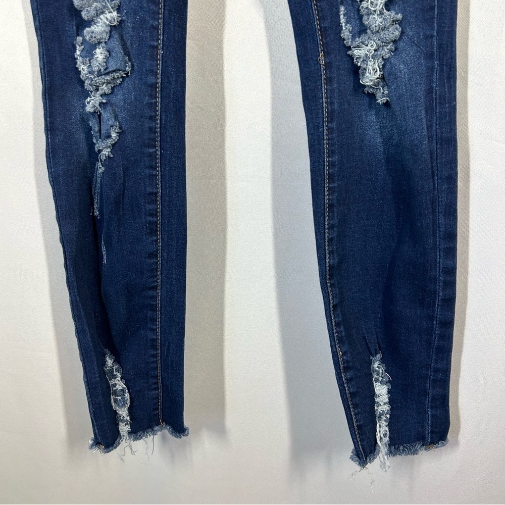 Elite Jeans | High Rise Distressed Skinny Dark Wash Ripped Juniors Size 13/14 - Picture 4 of 13
